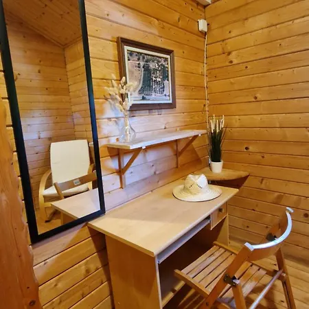 Mosquito Chalet