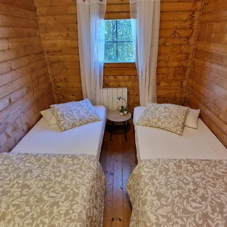 Chalet Mosquito