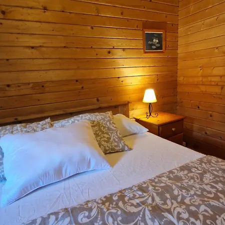 Mosquito Chalet
